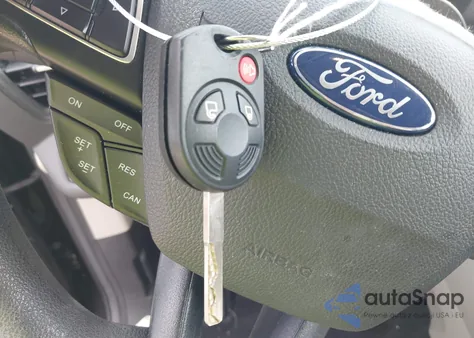 2017 Ford Escape Se из США, поврежденный, VIN 1FMCU0GD1HUF03000